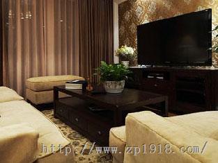 大势所趋 超流行美式细节客厅散发出家庭温馨